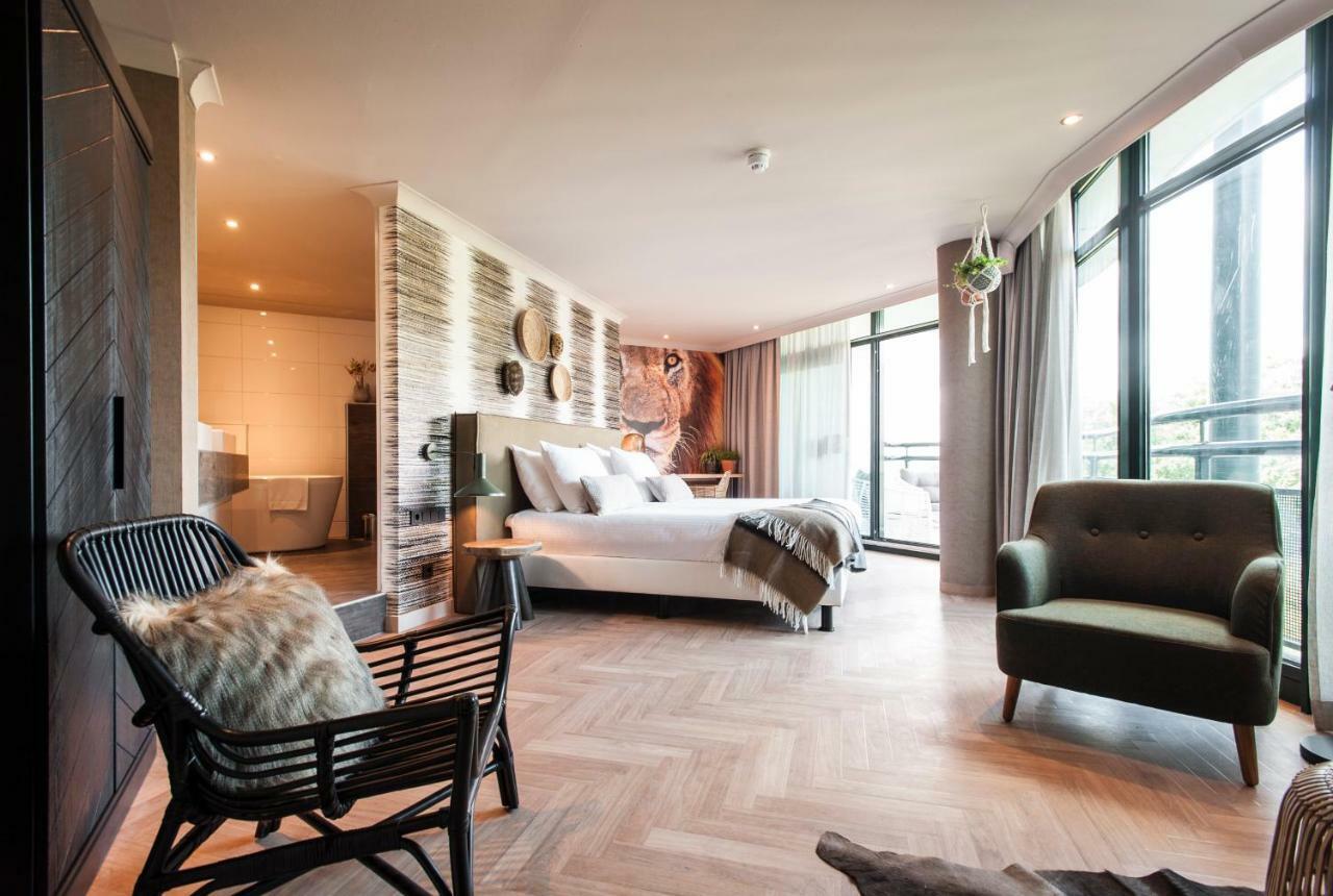 Safari Suite